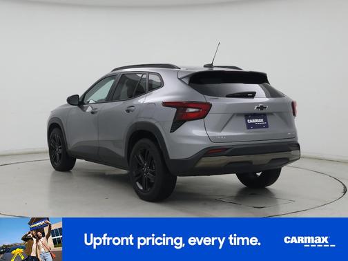 Gray 2024 Chevrolet Trax Activ