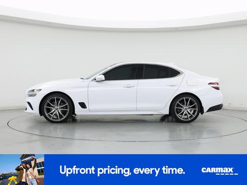 White 2022 Genesis G70 2.0T