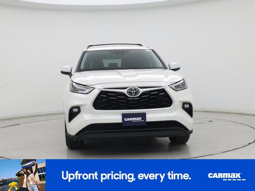 2020 Toyota Highlander LE