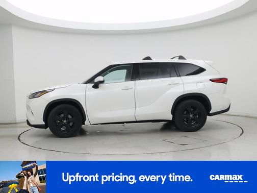 2020 Toyota Highlander LE