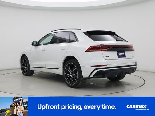 2023 Audi Q8 Premium Plus