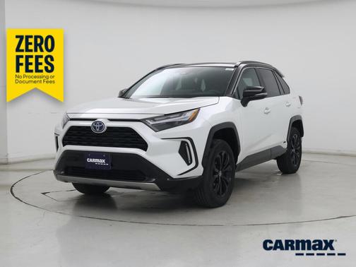 White 2024 Toyota RAV4 Hybrid XSE