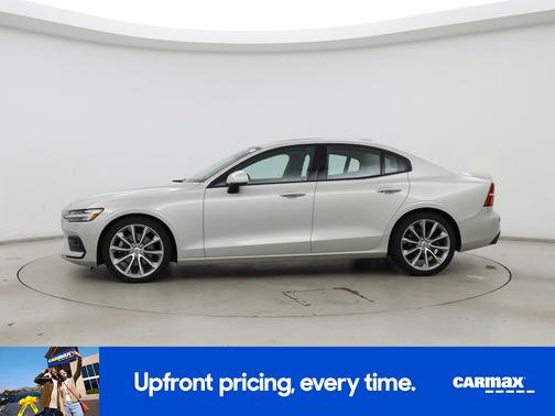 2019 Volvo S60 T5 Momentum