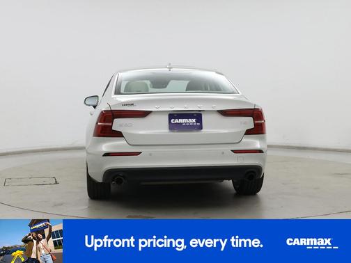 2019 Volvo S60 T5 Momentum