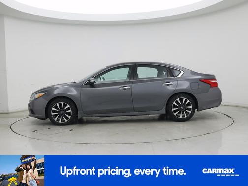 2016 Nissan Altima SV