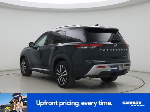 2023 Nissan Pathfinder Platinum