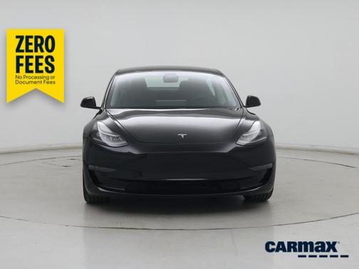 Black 2022 Tesla Model 3
