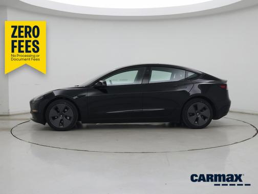 Black 2022 Tesla Model 3
