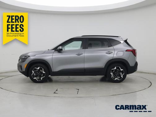 Gray 2024 Kia Seltos EX