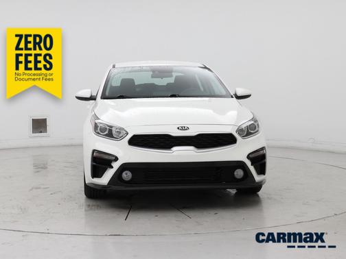 White 2021 Kia Forte LXS