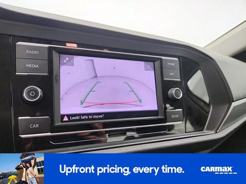 White 2019 Volkswagen Jetta S