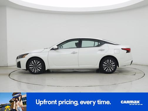 2023 Nissan Altima SV