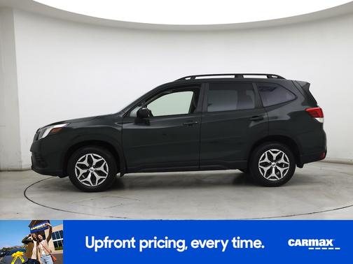 Green 2023 Subaru Forester Premium