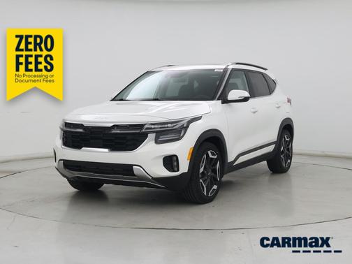 White 2024 Kia Seltos SX