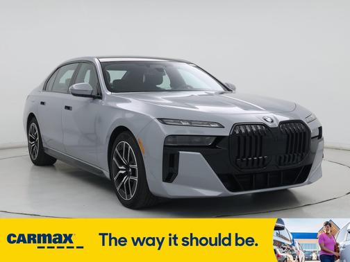 2023 BMW 740 I