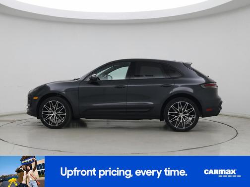 Gray 2023 Porsche Macan