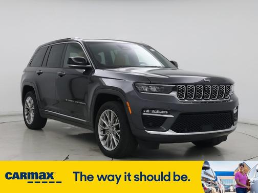 2022 Jeep Grand Cherokee Summit