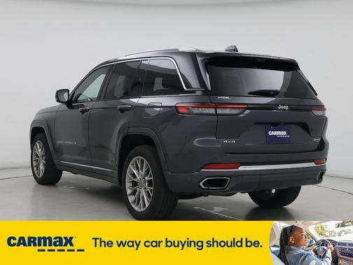 2022 Jeep Grand Cherokee Summit