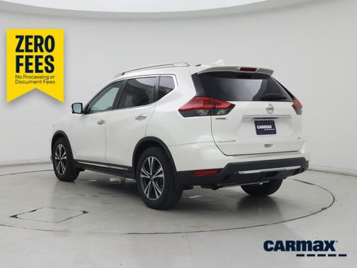 White 2017 Nissan Rogue SL