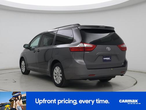 2017 Toyota Sienna LE