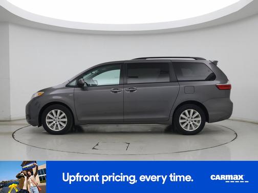 2017 Toyota Sienna LE