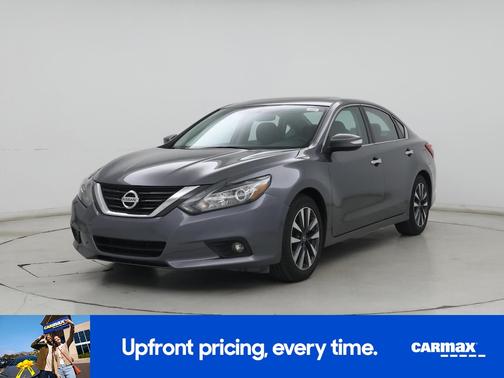 Gray 2016 Nissan Altima SL