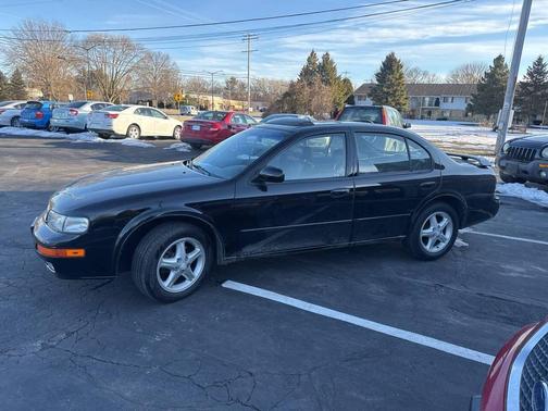1999 Nissan Maxima GLE