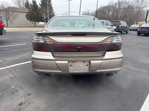 2002 Pontiac Bonneville SLE