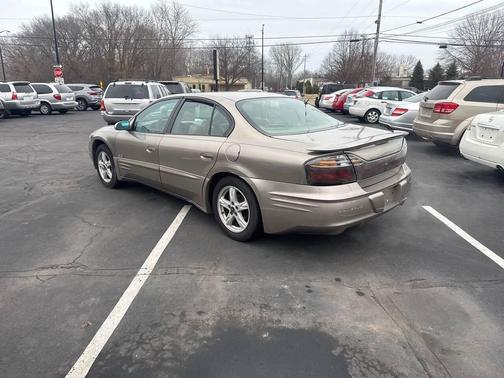 2002 Pontiac Bonneville SLE