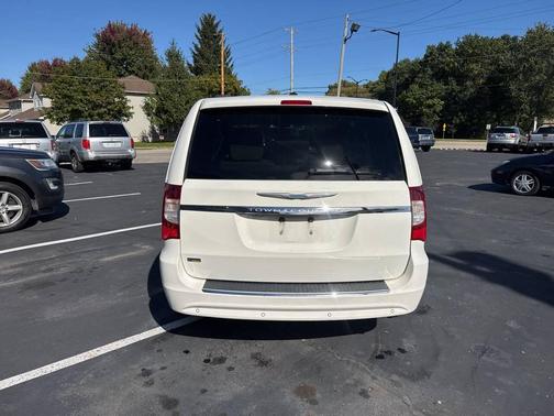 Stone White Clearcoat 2012 Chrysler Town & Country Touring