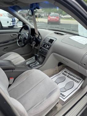 2000 Nissan Maxima SE