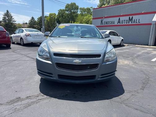 Gray 2009 Chevrolet Malibu LT