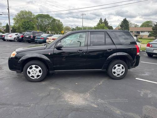 Black Onyx 2006 Saturn Vue Base