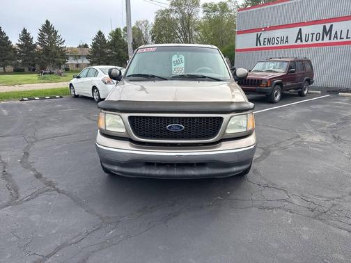 Tan 2002 Ford F-150 Lariat SuperCrew