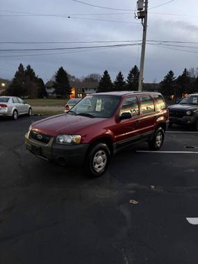 2005 Ford Escape XLS