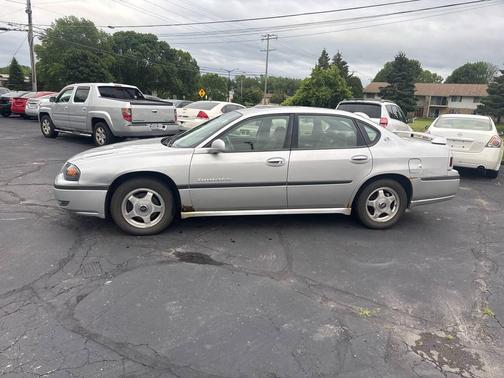Galaxy Silver Metallic 2000 Chevrolet Impala LS