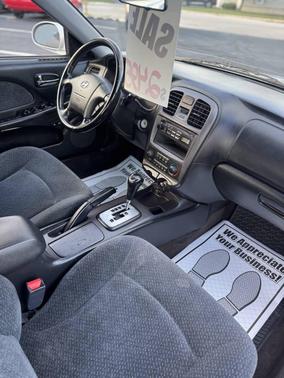 2004 Hyundai SONATA Base