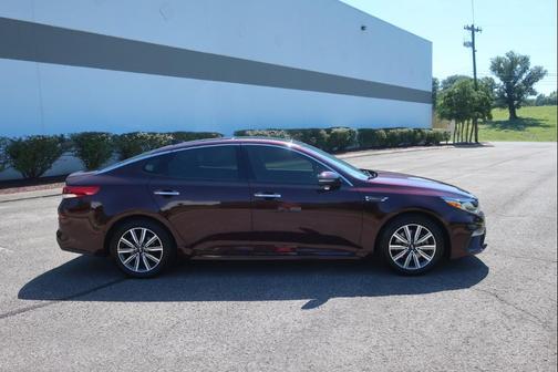 2020 Kia Optima EX
