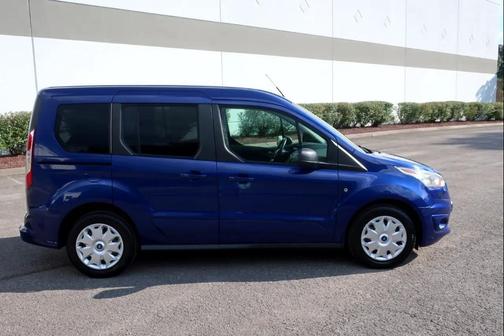 2016 Ford Transit Connect XLT w/Rear Liftgate