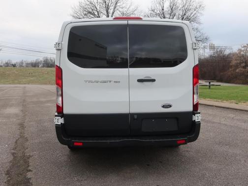 2017 Ford Transit-150 XL