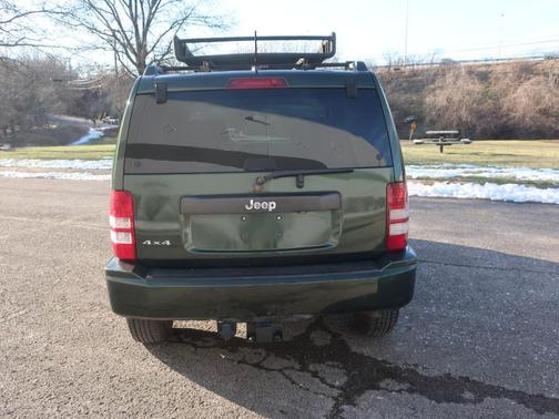 2010 Jeep Liberty Sport