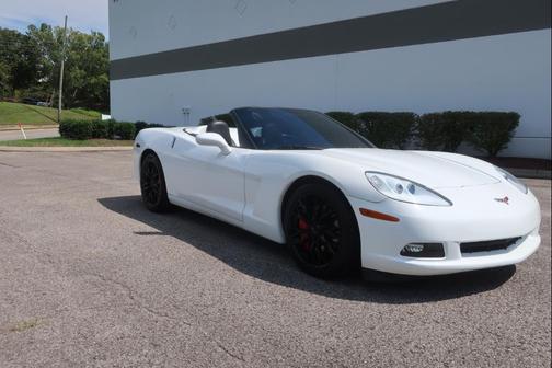 2005 Chevrolet Corvette Base