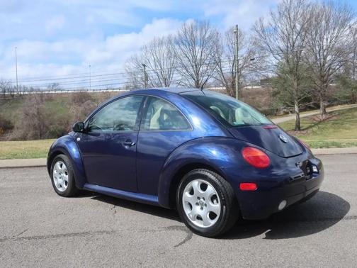 2002 Volkswagen New Beetle GLS