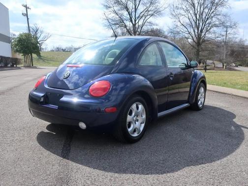 2002 Volkswagen New Beetle GLS