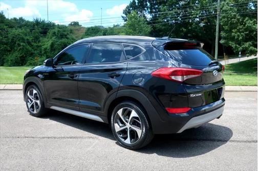 2017 Hyundai TUCSON Sport