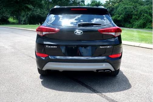 2017 Hyundai TUCSON Sport