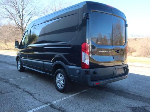 2015 Ford Transit-250 Base