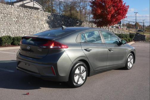 2020 Hyundai IONIQ Hybrid Blue