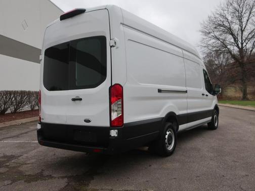 2021 Ford Transit-250 Base