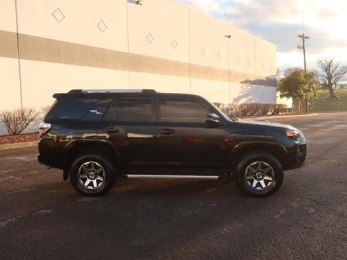 2018 Toyota 4Runner TRD Off Road Premium
